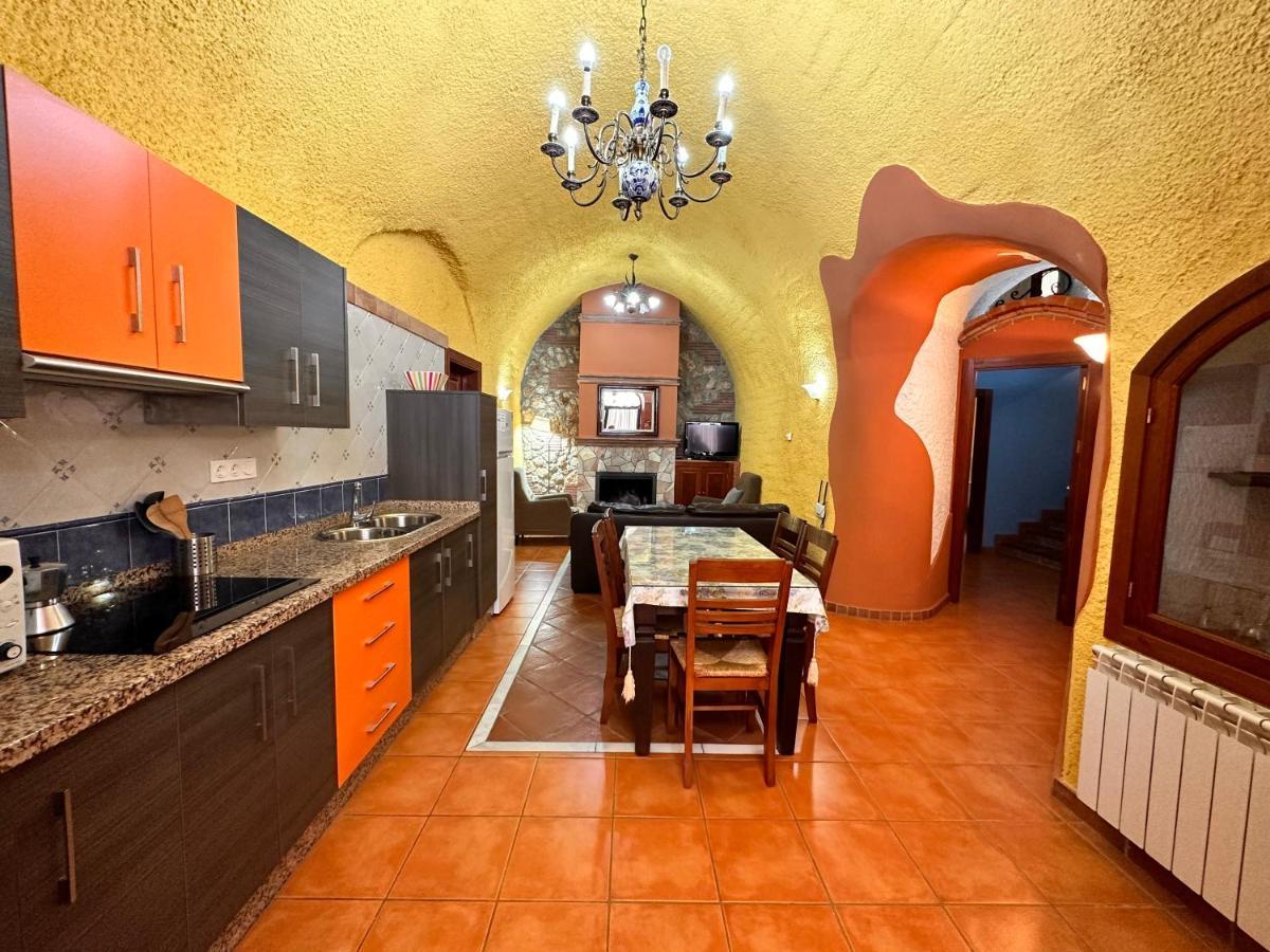 Апартаменты Cuevas La Granja Benalua de Guadix Экстерьер фото
