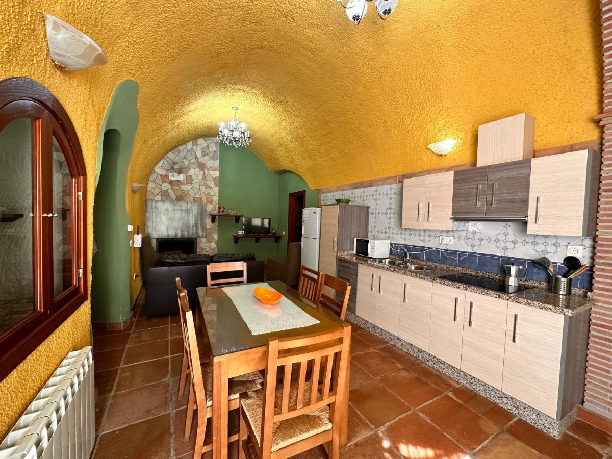 Апартаменты Cuevas La Granja Benalua de Guadix Экстерьер фото